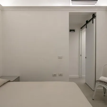 Urbansea House *